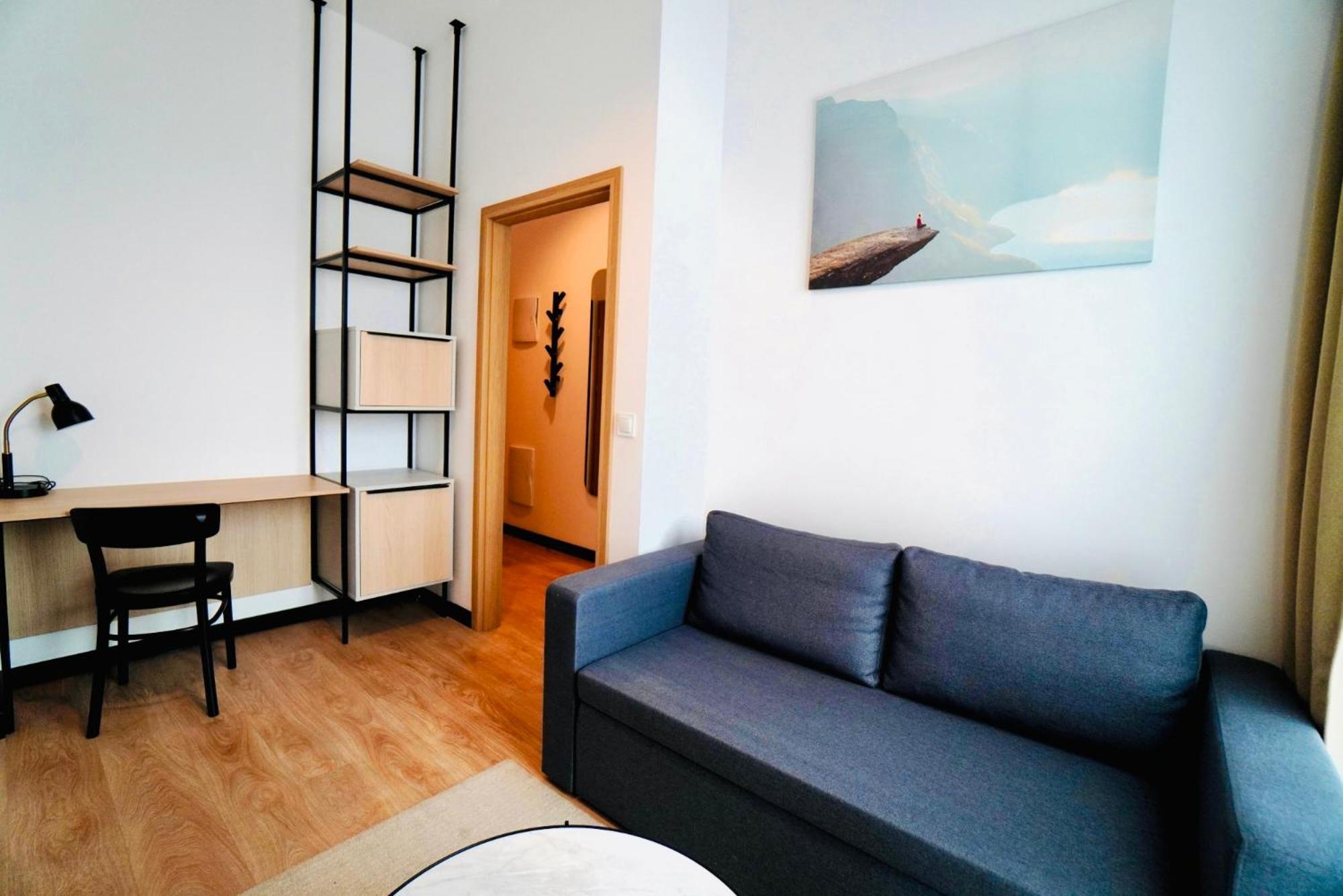 Bk Aparthotel Praga - National Stadium - Comfortable Apartment For 4 People Varsó Kültér fotó