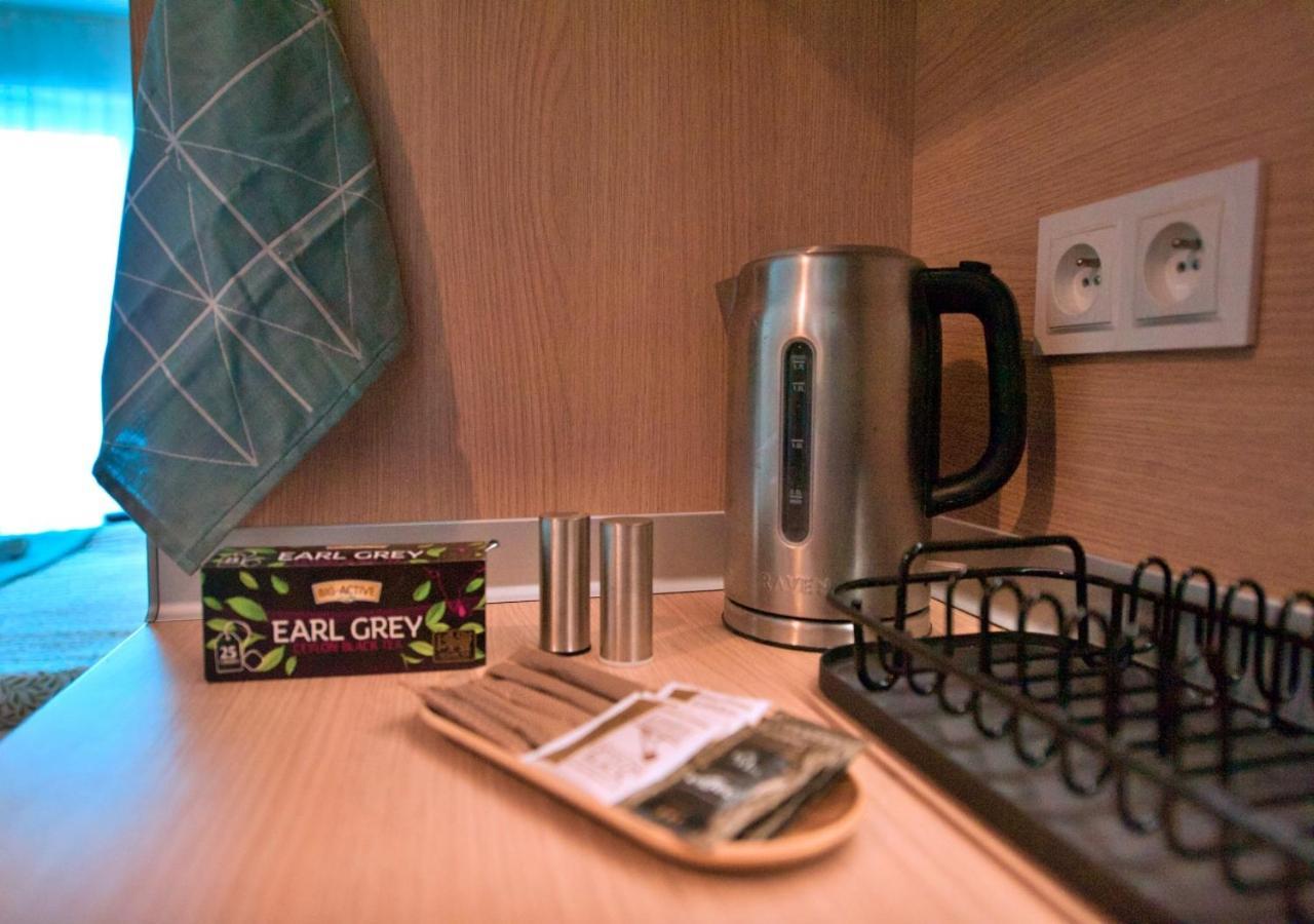 Bk Aparthotel Praga - National Stadium - Comfortable Apartment For 4 People Varsó Kültér fotó