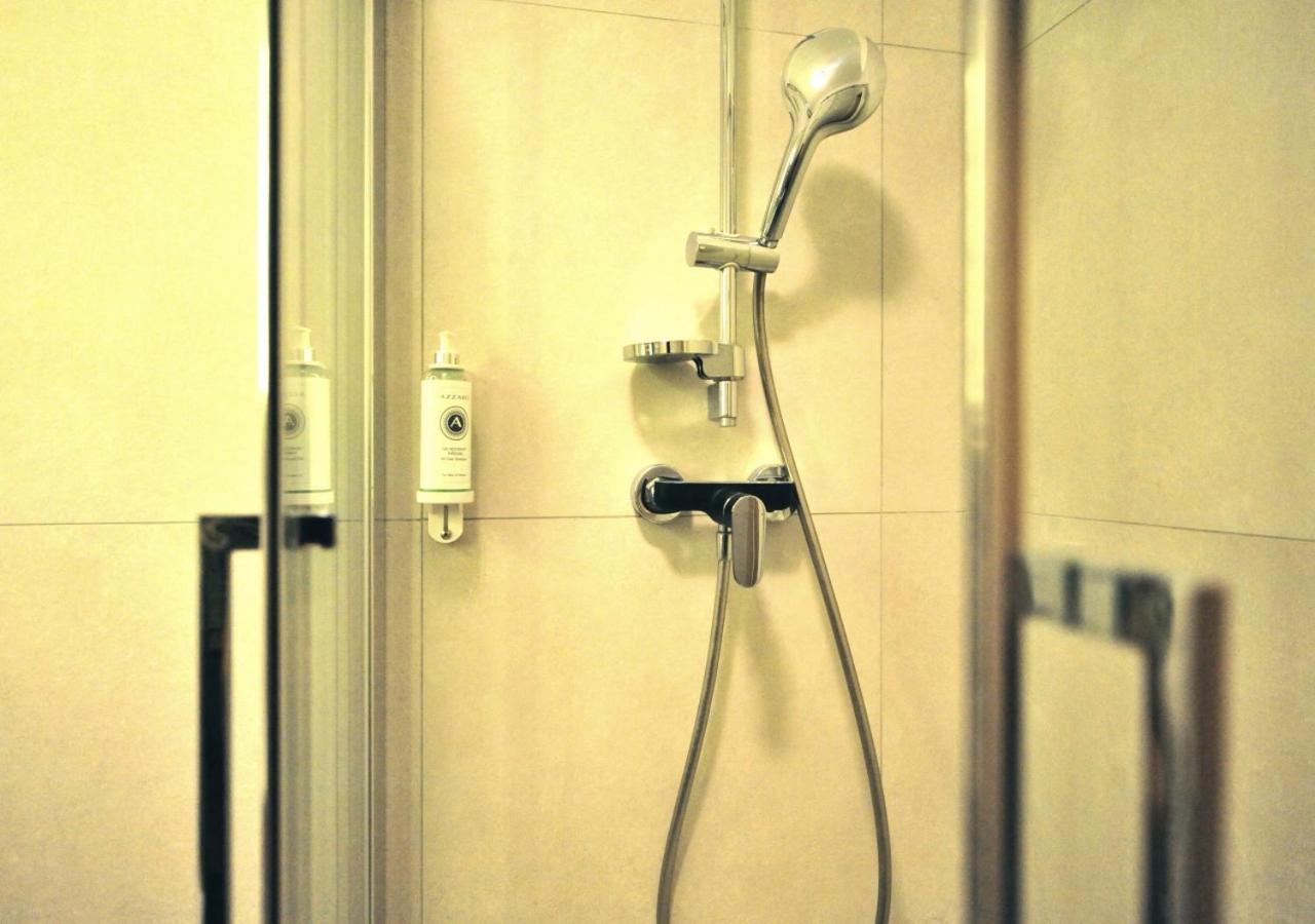Bk Aparthotel Praga - National Stadium - Comfortable Apartment For 4 People Varsó Kültér fotó
